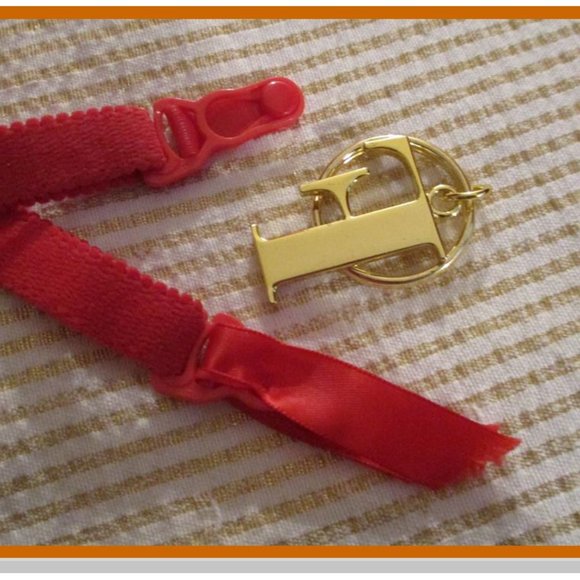 SIMONE RED LACE SATIN GARTER - Picture 5 of 13